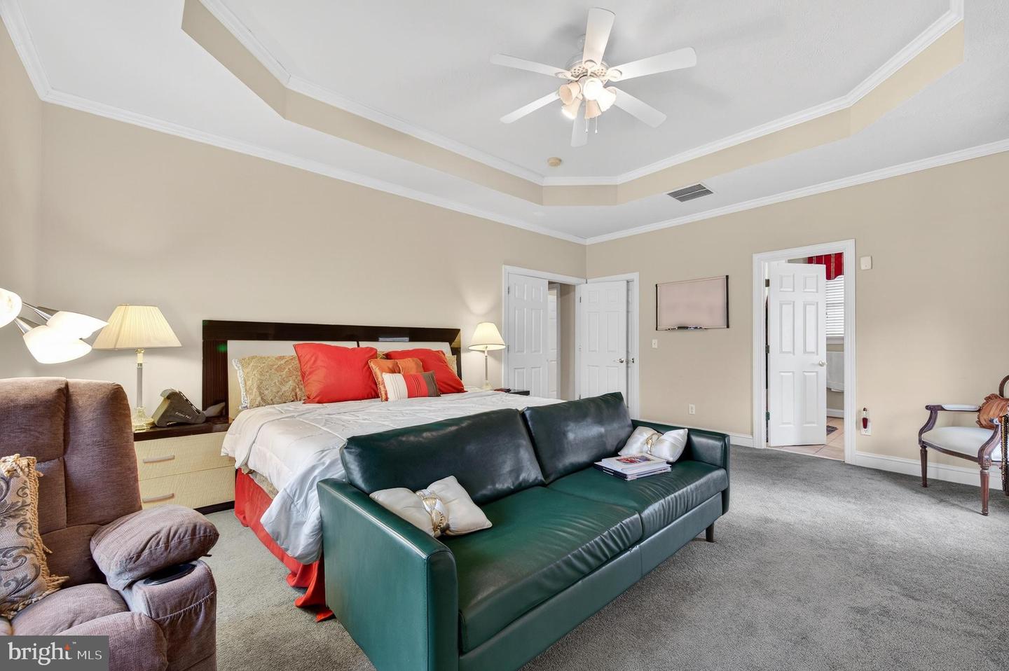 461 SKYLAR LANES WAY, WINCHESTER, Virginia 22603, 6 Bedrooms Bedrooms, ,4 BathroomsBathrooms,Residential,For sale,461 SKYLAR LANES WAY,VAFV2037982 MLS # VAFV2037982