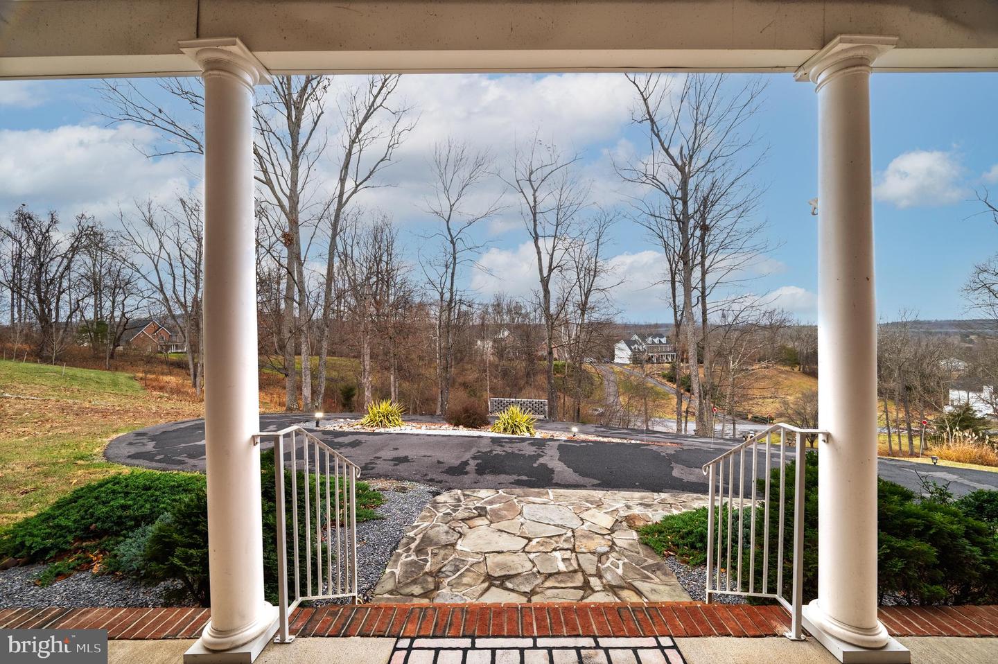 461 SKYLAR LANES WAY, WINCHESTER, Virginia 22603, 6 Bedrooms Bedrooms, ,4 BathroomsBathrooms,Residential,For sale,461 SKYLAR LANES WAY,VAFV2037982 MLS # VAFV2037982