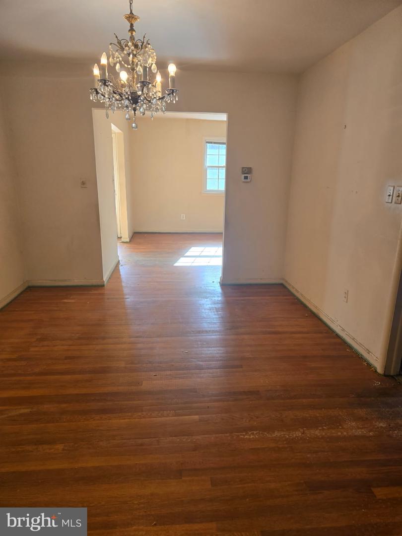 7334 PINECASTLE RD, FALLS CHURCH, Virginia 22043, 4 Bedrooms Bedrooms, ,2 BathroomsBathrooms,Residential,For sale,7334 PINECASTLE RD,VAFX2279430 MLS # VAFX2279430