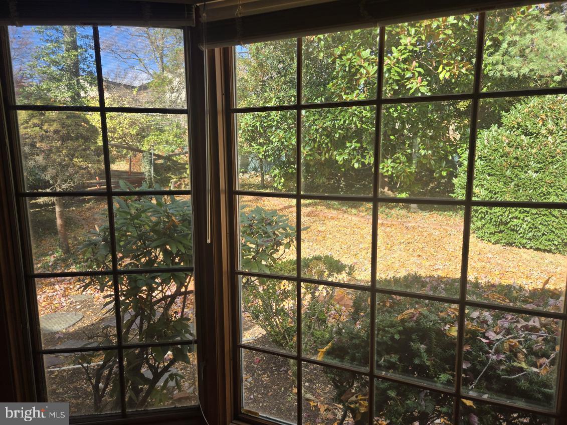 7334 PINECASTLE RD, FALLS CHURCH, Virginia 22043, 4 Bedrooms Bedrooms, ,2 BathroomsBathrooms,Residential,For sale,7334 PINECASTLE RD,VAFX2279430 MLS # VAFX2279430