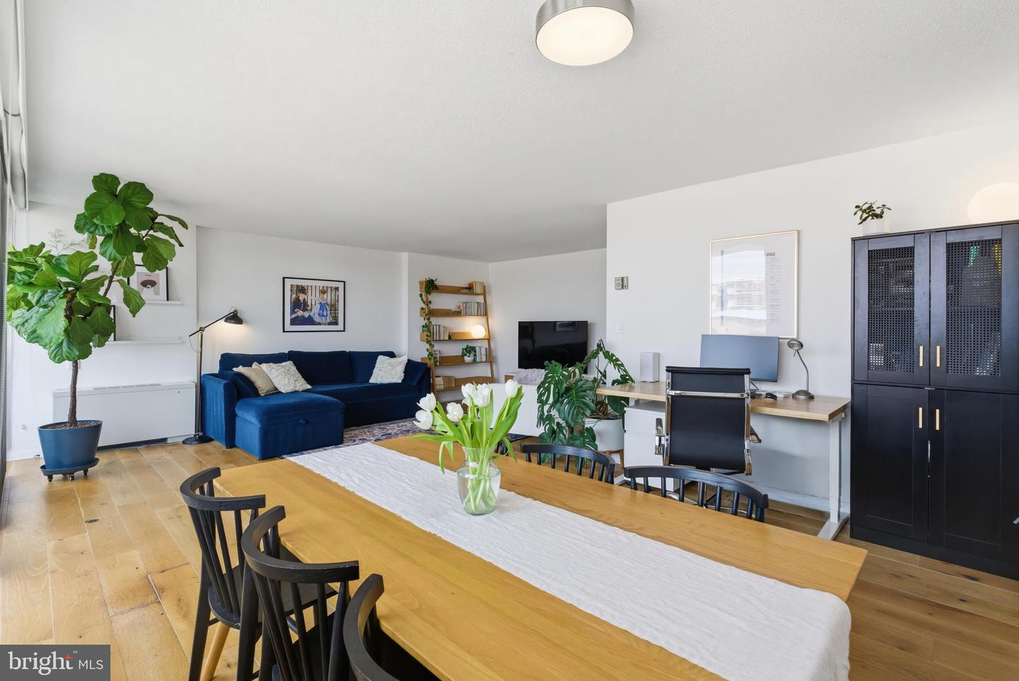 1301 S ARLINGTON RIDGE RD #610, ARLINGTON, Virginia 22202, 1 Bedroom Bedrooms, ,1 BathroomBathrooms,Residential,For sale,1301 S ARLINGTON RIDGE RD #610,VAAR2066210 MLS # VAAR2066210 1301 S ARLINGTON RIDGE RD #610, ARLINGTON, Virginia 22202, 1 Bedroom Bedrooms, ,1 BathroomBathrooms,Residential,For sale,1301 S ARLINGTON RIDGE RD #610,VAAR2066210 MLS # VAAR2066210