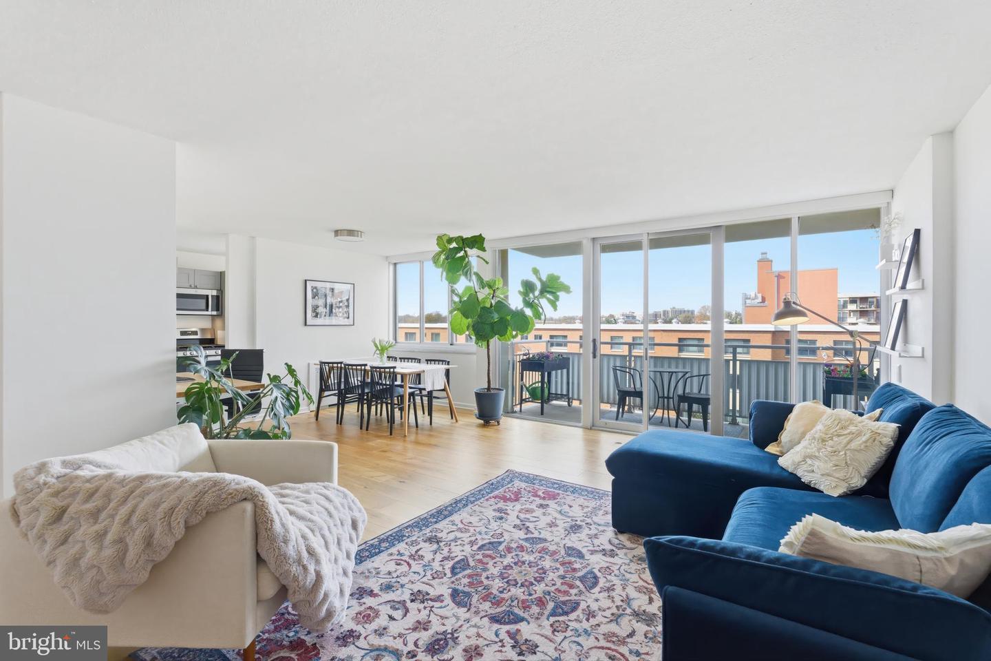 1301 S ARLINGTON RIDGE RD #610, ARLINGTON, Virginia 22202, 1 Bedroom Bedrooms, ,1 BathroomBathrooms,Residential,For sale,1301 S ARLINGTON RIDGE RD #610,VAAR2066210 MLS # VAAR2066210 1301 S ARLINGTON RIDGE RD #610, ARLINGTON, Virginia 22202, 1 Bedroom Bedrooms, ,1 BathroomBathrooms,Residential,For sale,1301 S ARLINGTON RIDGE RD #610,VAAR2066210 MLS # VAAR2066210