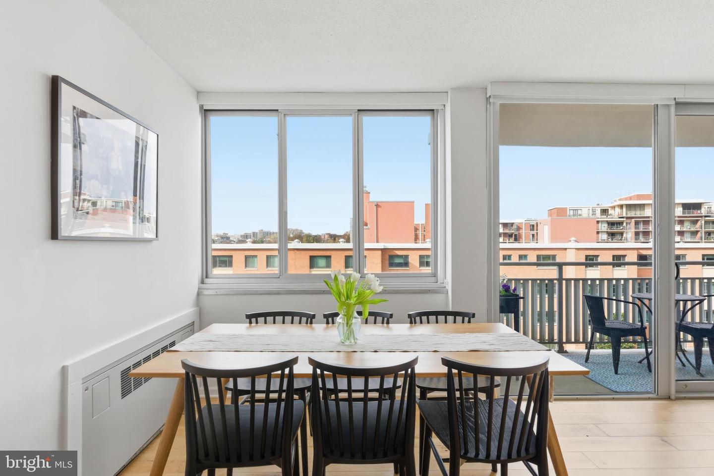 1301 S ARLINGTON RIDGE RD #610, ARLINGTON, Virginia 22202, 1 Bedroom Bedrooms, ,1 BathroomBathrooms,Residential,For sale,1301 S ARLINGTON RIDGE RD #610,VAAR2066210 MLS # VAAR2066210 1301 S ARLINGTON RIDGE RD #610, ARLINGTON, Virginia 22202, 1 Bedroom Bedrooms, ,1 BathroomBathrooms,Residential,For sale,1301 S ARLINGTON RIDGE RD #610,VAAR2066210 MLS # VAAR2066210