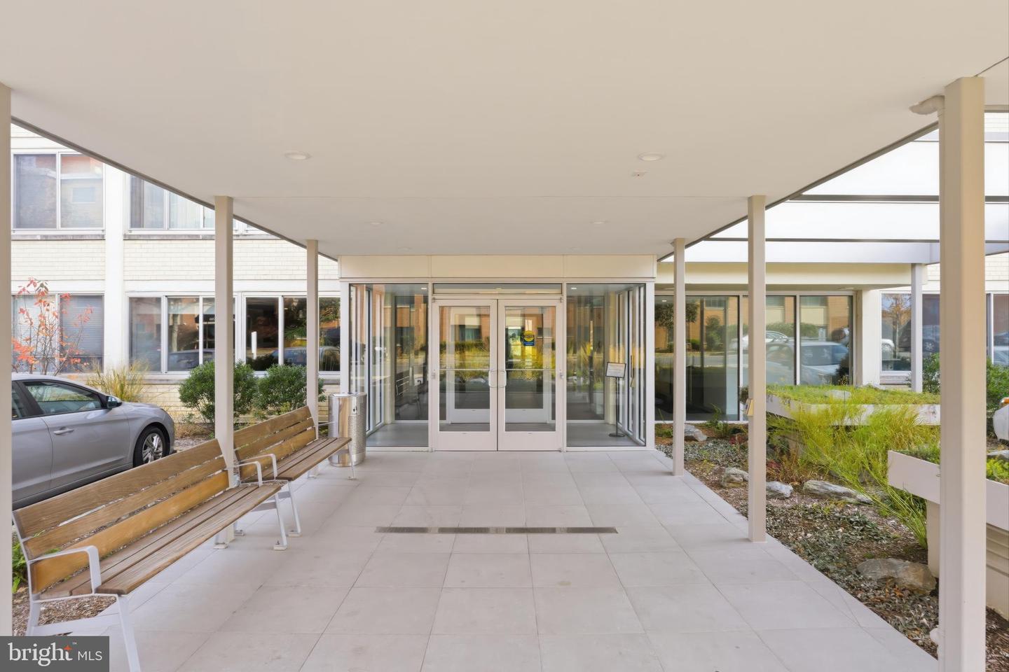 1301 S ARLINGTON RIDGE RD #610, ARLINGTON, Virginia 22202, 1 Bedroom Bedrooms, ,1 BathroomBathrooms,Residential,For sale,1301 S ARLINGTON RIDGE RD #610,VAAR2066210 MLS # VAAR2066210 1301 S ARLINGTON RIDGE RD #610, ARLINGTON, Virginia 22202, 1 Bedroom Bedrooms, ,1 BathroomBathrooms,Residential,For sale,1301 S ARLINGTON RIDGE RD #610,VAAR2066210 MLS # VAAR2066210