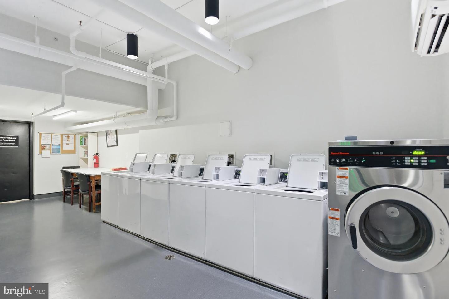 1301 S ARLINGTON RIDGE RD #610, ARLINGTON, Virginia 22202, 1 Bedroom Bedrooms, ,1 BathroomBathrooms,Residential,For sale,1301 S ARLINGTON RIDGE RD #610,VAAR2066210 MLS # VAAR2066210 1301 S ARLINGTON RIDGE RD #610, ARLINGTON, Virginia 22202, 1 Bedroom Bedrooms, ,1 BathroomBathrooms,Residential,For sale,1301 S ARLINGTON RIDGE RD #610,VAAR2066210 MLS # VAAR2066210