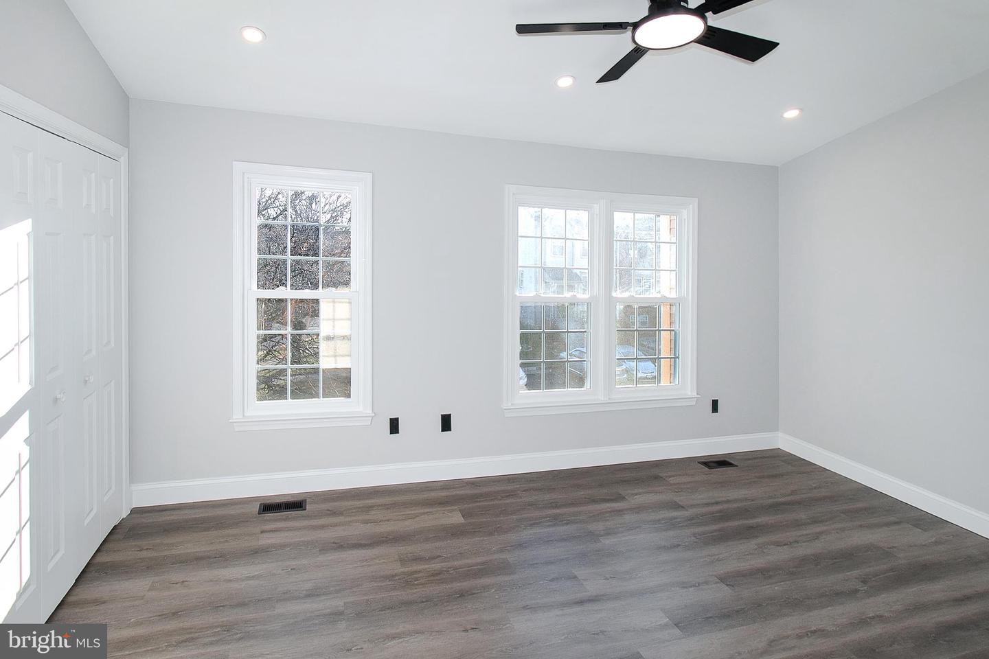 1279 BOND ST, HERNDON, Virginia 20170, 4 Bedrooms Bedrooms, ,3 BathroomsBathrooms,Residential,For sale,1279 BOND ST,VAFX2280016 MLS # VAFX2280016