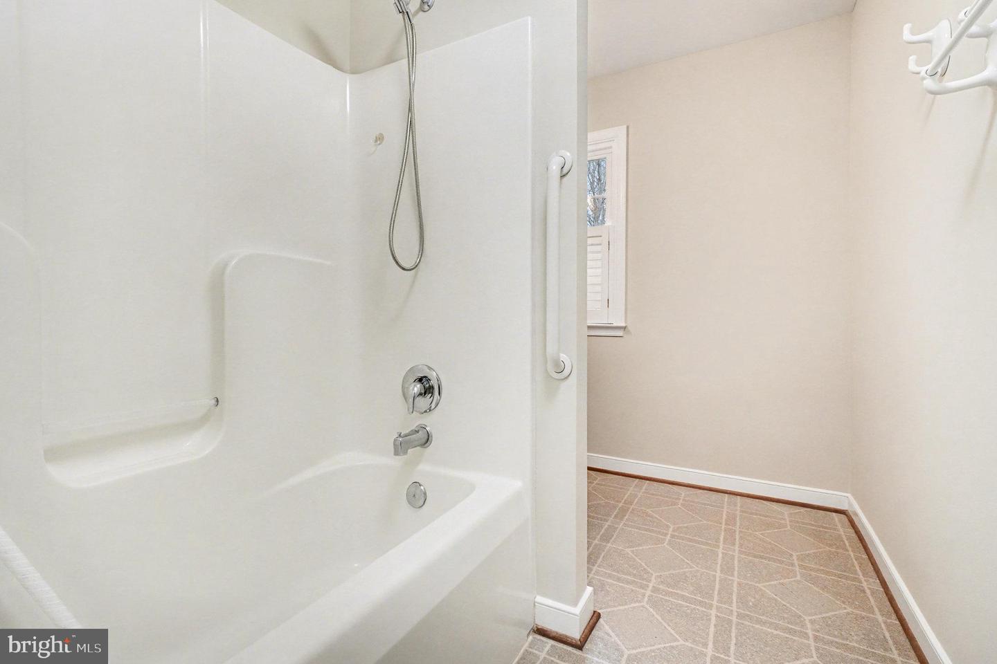 8309 HANCOCK RD, SPOTSYLVANIA, Virginia 22553, 4 Bedrooms Bedrooms, ,2 BathroomsBathrooms,Residential,For sale,8309 HANCOCK RD,VASP2037762 MLS # VASP2037762