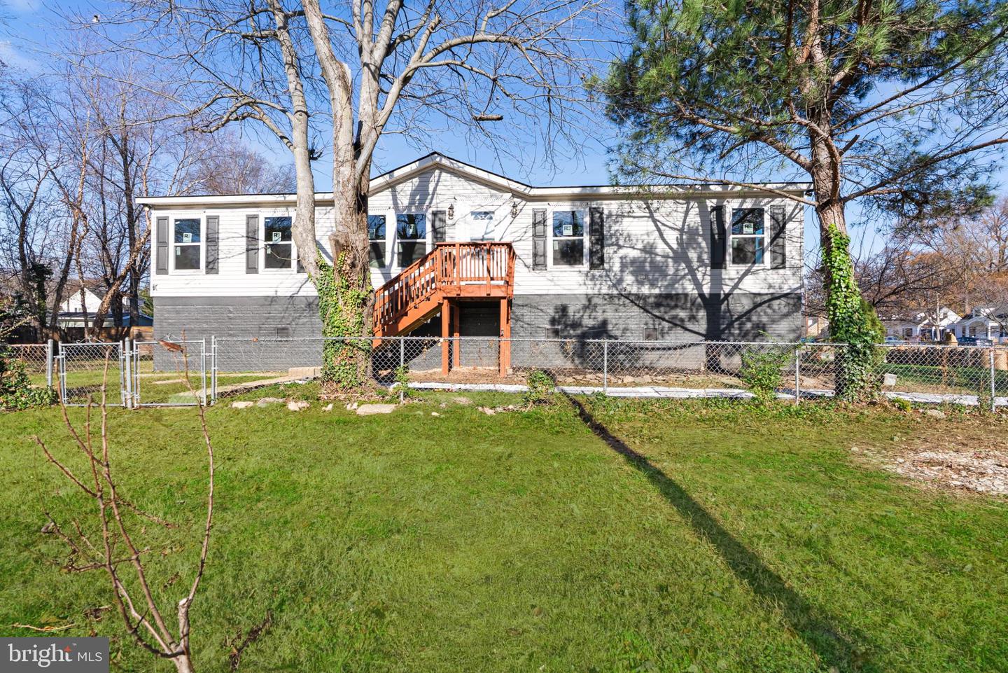 6430 14TH, ALEXANDRIA, Virginia 22307, 3 Bedrooms Bedrooms, 5 Rooms Rooms,2 BathroomsBathrooms,Residential,For sale,6430 14TH,VAFX2280144 MLS # VAFX2280144