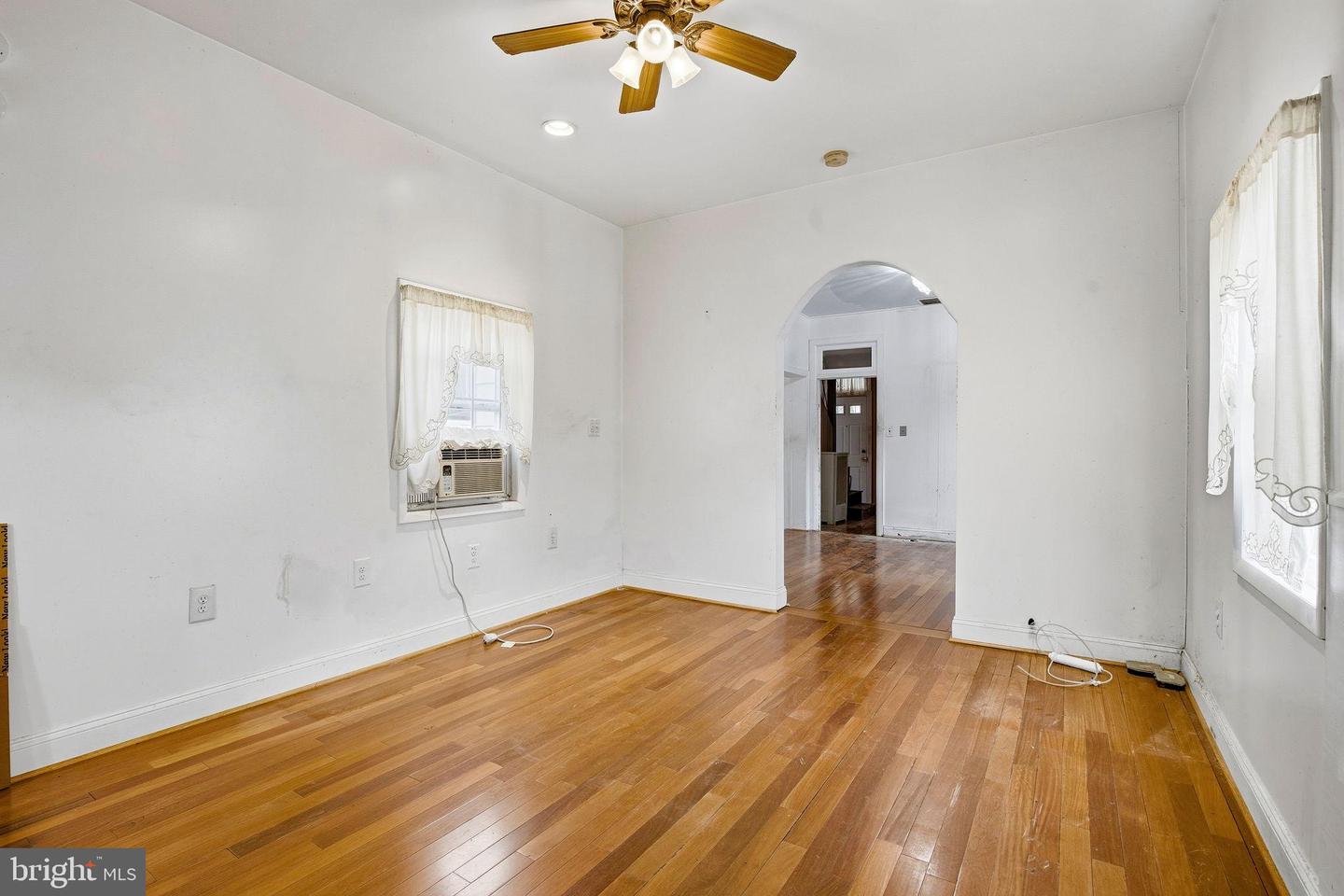 1346 FRANKLIN ST NE, WASHINGTON, District Of Columbia 20017, 5 Bedrooms Bedrooms, 7 Rooms Rooms,2 BathroomsBathrooms,Residential,For sale,1346 FRANKLIN ST NE,DCDC2232798 MLS # DCDC2232798