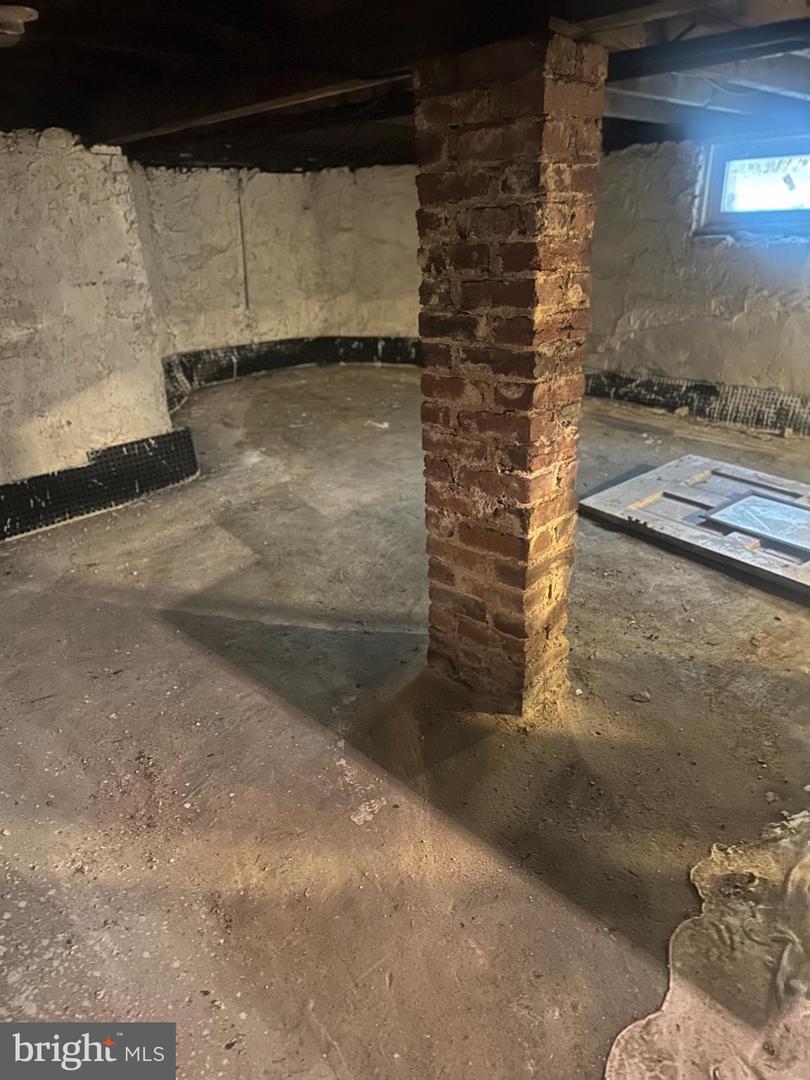 1346 FRANKLIN ST NE, WASHINGTON, District Of Columbia 20017, 5 Bedrooms Bedrooms, 7 Rooms Rooms,2 BathroomsBathrooms,Residential,For sale,1346 FRANKLIN ST NE,DCDC2232798 MLS # DCDC2232798