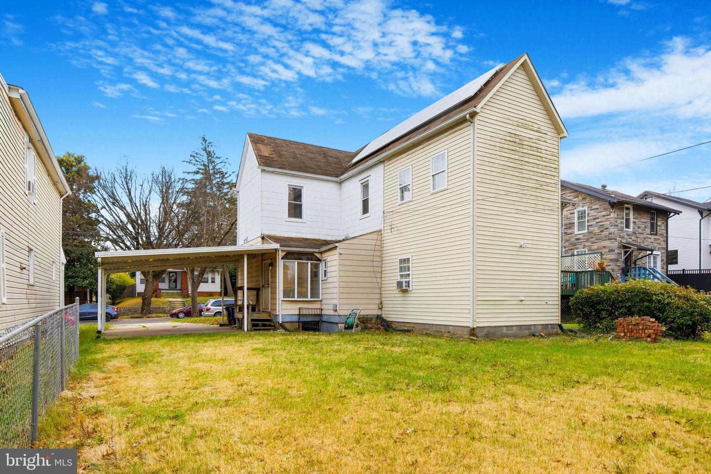 1346 FRANKLIN ST NE, WASHINGTON, District Of Columbia 20017, 5 Bedrooms Bedrooms, 7 Rooms Rooms,2 BathroomsBathrooms,Residential,For sale,1346 FRANKLIN ST NE,DCDC2232798 MLS # DCDC2232798