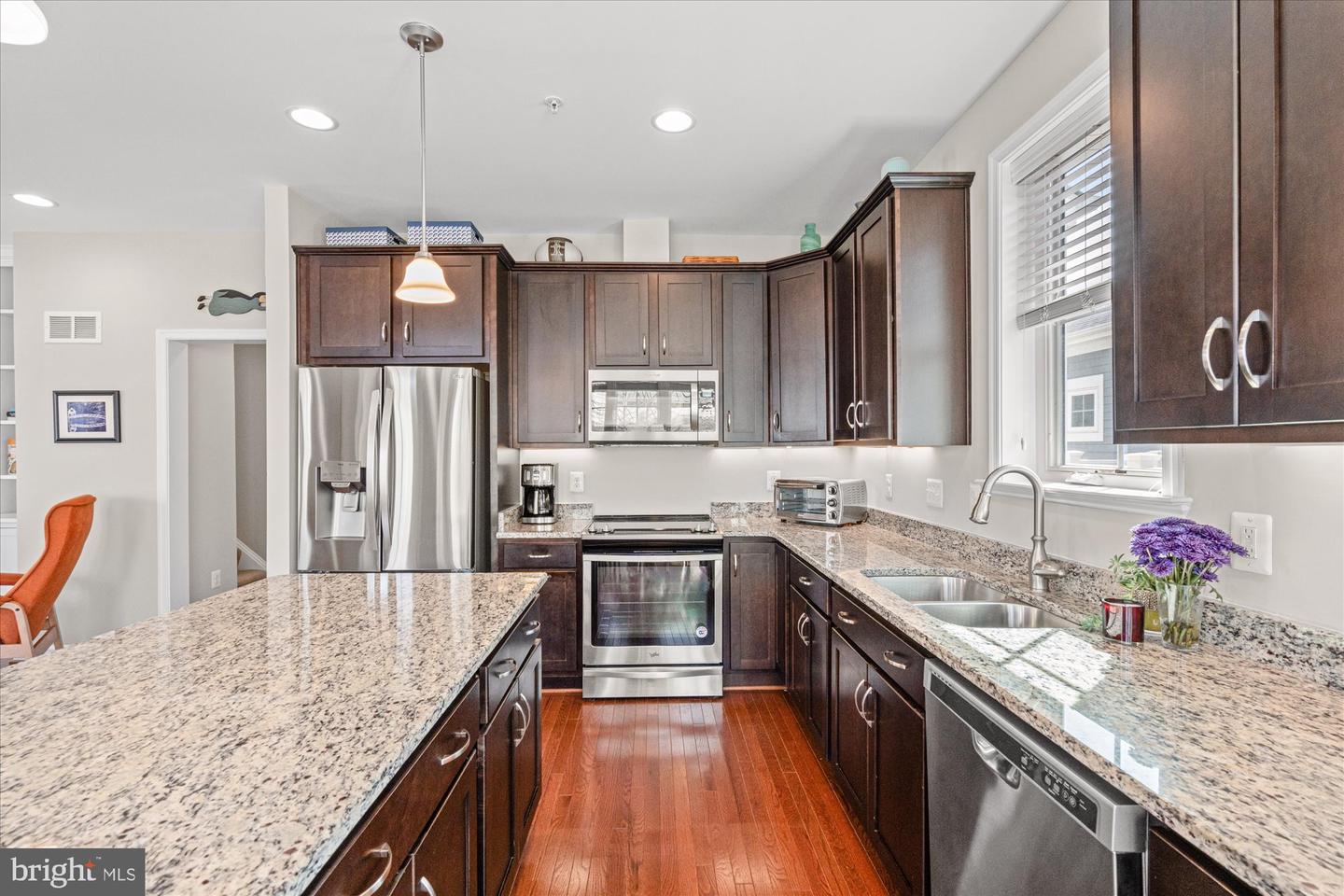 1022 RAILROAD AVE #4, FALLS CHURCH, Virginia 22046, 2 Bedrooms Bedrooms, ,2 BathroomsBathrooms,Residential,For sale,1022 RAILROAD AVE #4,VAFA2003466 MLS # VAFA2003466 1022 RAILROAD AVE #4, FALLS CHURCH, Virginia 22046, 2 Bedrooms Bedrooms, ,2 BathroomsBathrooms,Residential,For sale,1022 RAILROAD AVE #4,VAFA2003466 MLS # VAFA2003466