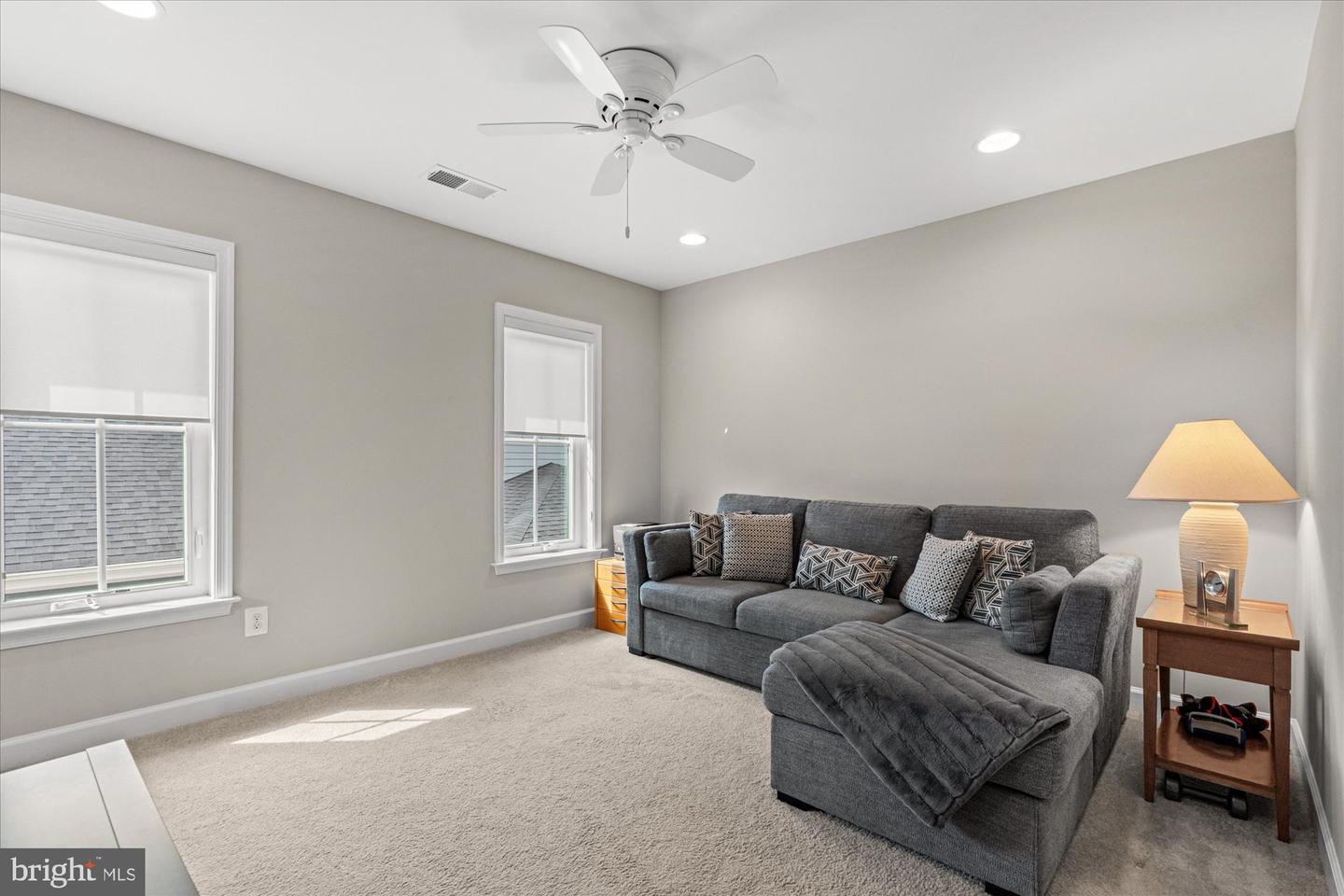 1022 RAILROAD AVE #4, FALLS CHURCH, Virginia 22046, 2 Bedrooms Bedrooms, ,2 BathroomsBathrooms,Residential,For sale,1022 RAILROAD AVE #4,VAFA2003466 MLS # VAFA2003466 1022 RAILROAD AVE #4, FALLS CHURCH, Virginia 22046, 2 Bedrooms Bedrooms, ,2 BathroomsBathrooms,Residential,For sale,1022 RAILROAD AVE #4,VAFA2003466 MLS # VAFA2003466