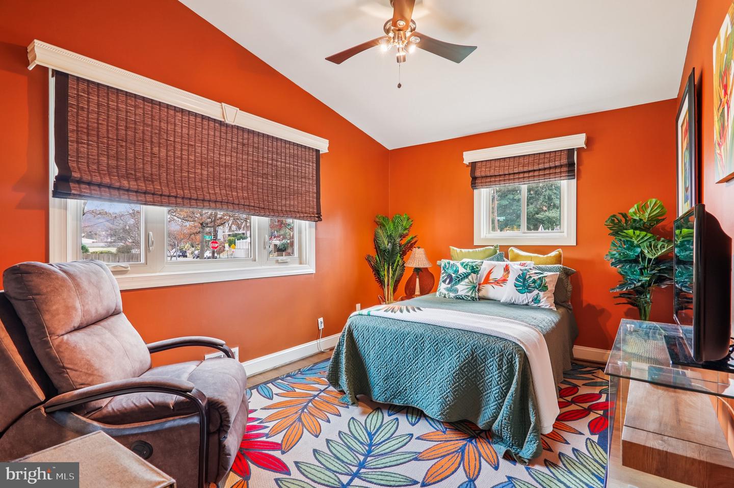 4200 19TH ST NE, WASHINGTON, District Of Columbia 20018, 4 Bedrooms Bedrooms, ,3 BathroomsBathrooms,Residential,For sale,4200 19TH ST NE,DCDC2232908 MLS # DCDC2232908