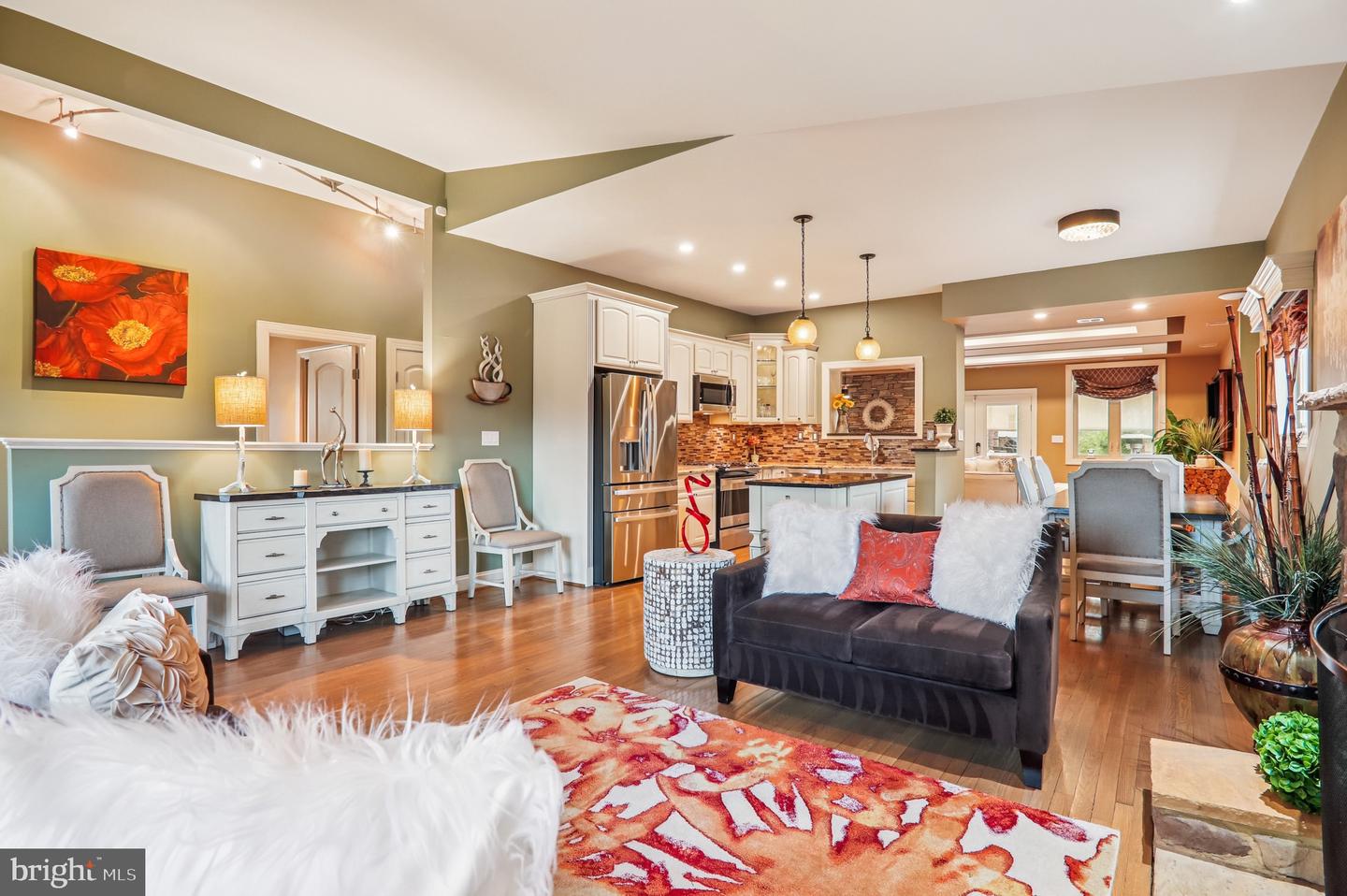 4200 19TH ST NE, WASHINGTON, District Of Columbia 20018, 4 Bedrooms Bedrooms, ,3 BathroomsBathrooms,Residential,For sale,4200 19TH ST NE,DCDC2232908 MLS # DCDC2232908