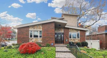 4200 19TH ST NE, WASHINGTON, District Of Columbia 20018, 4 Bedrooms Bedrooms, ,3 BathroomsBathrooms,Residential,For sale,4200 19TH ST NE,DCDC2232908 MLS # DCDC2232908