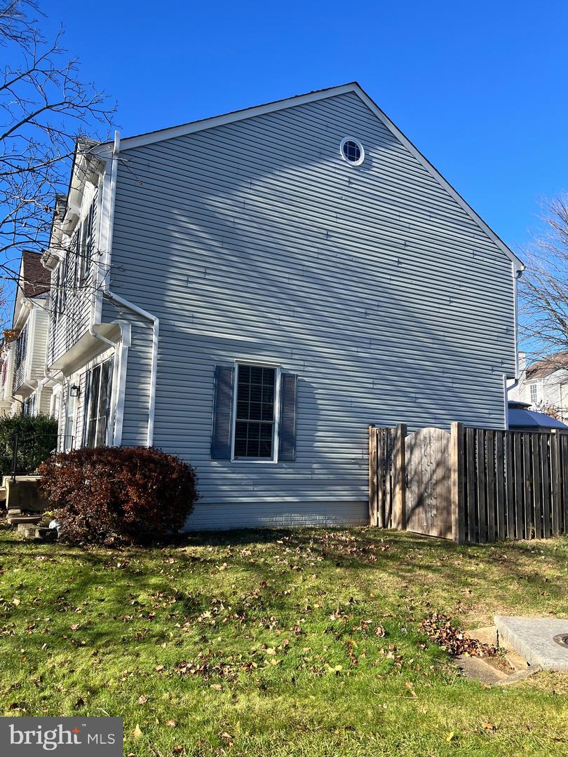 832 SMARTTS LN NE, LEESBURG, Virginia 20176, 3 Bedrooms Bedrooms, ,3 BathroomsBathrooms,Residential,For sale,832 SMARTTS LN NE,VALO2111688 MLS # VALO2111688 832 SMARTTS LN NE, LEESBURG, Virginia 20176, 3 Bedrooms Bedrooms, ,3 BathroomsBathrooms,Residential,For sale,832 SMARTTS LN NE,VALO2111688 MLS # VALO2111688