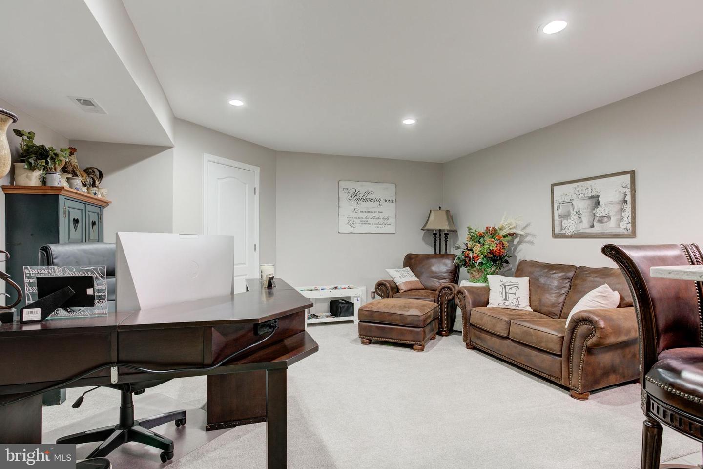 7960 CANOVA FOREST CT, MANASSAS, Virginia 20112, 5 Bedrooms Bedrooms, ,3 BathroomsBathrooms,Residential,For sale,7960 CANOVA FOREST CT,VAPW2108314 MLS # VAPW2108314 7960 CANOVA FOREST CT, MANASSAS, Virginia 20112, 5 Bedrooms Bedrooms, ,3 BathroomsBathrooms,Residential,For sale,7960 CANOVA FOREST CT,VAPW2108314 MLS # VAPW2108314