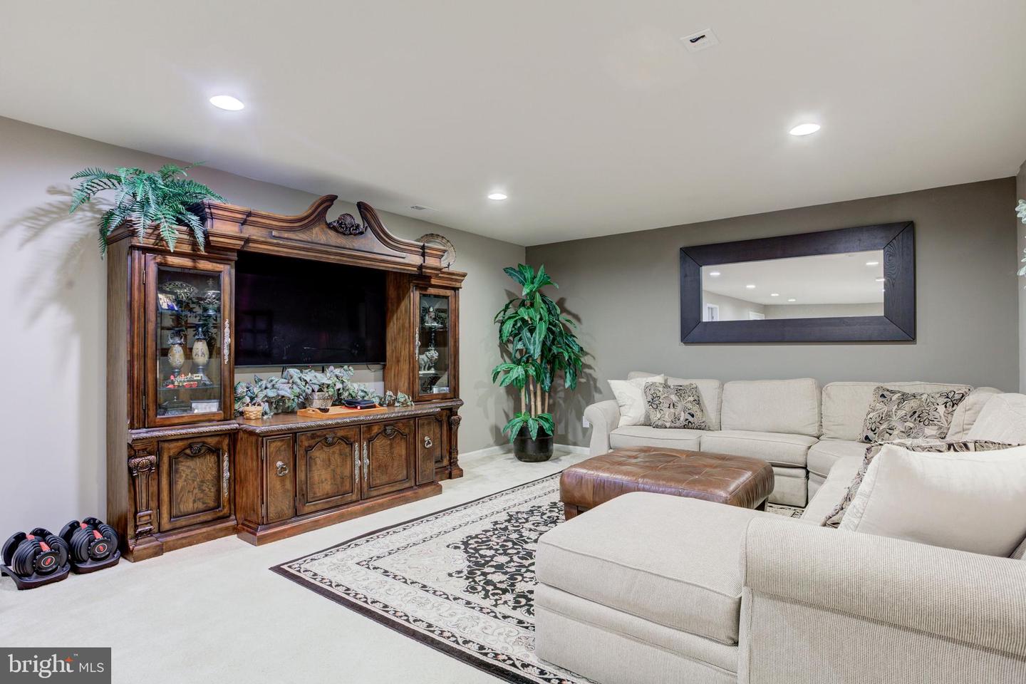 7960 CANOVA FOREST CT, MANASSAS, Virginia 20112, 5 Bedrooms Bedrooms, ,3 BathroomsBathrooms,Residential,For sale,7960 CANOVA FOREST CT,VAPW2108314 MLS # VAPW2108314 7960 CANOVA FOREST CT, MANASSAS, Virginia 20112, 5 Bedrooms Bedrooms, ,3 BathroomsBathrooms,Residential,For sale,7960 CANOVA FOREST CT,VAPW2108314 MLS # VAPW2108314