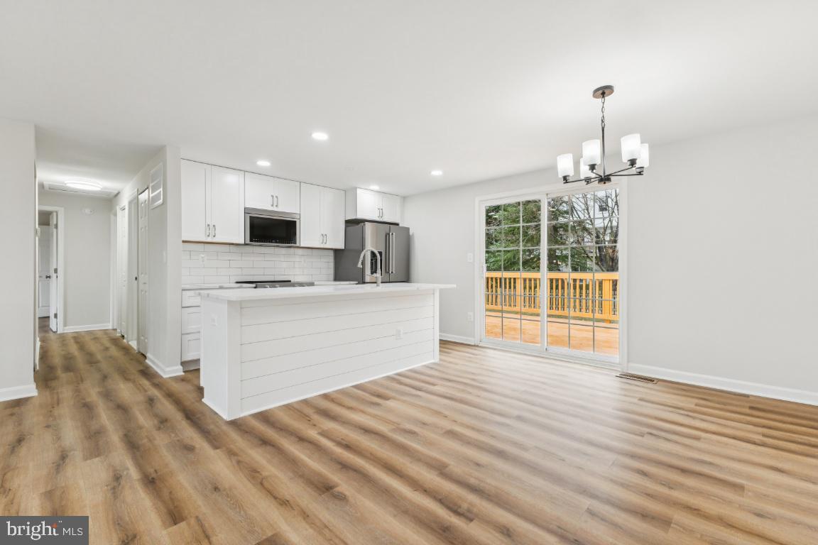 4362 CUB RUN RD, CHANTILLY, Virginia 20151, 3 Bedrooms Bedrooms, ,2 BathroomsBathrooms,Residential,For sale,4362 CUB RUN RD,VAFX2280488 MLS # VAFX2280488 4362 CUB RUN RD, CHANTILLY, Virginia 20151, 3 Bedrooms Bedrooms, ,2 BathroomsBathrooms,Residential,For sale,4362 CUB RUN RD,VAFX2280488 MLS # VAFX2280488