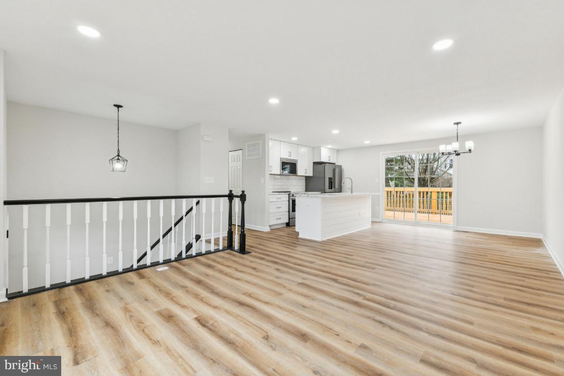 4362 CUB RUN RD, CHANTILLY, Virginia 20151, 3 Bedrooms Bedrooms, ,2 BathroomsBathrooms,Residential,For sale,4362 CUB RUN RD,VAFX2280488 MLS # VAFX2280488 4362 CUB RUN RD, CHANTILLY, Virginia 20151, 3 Bedrooms Bedrooms, ,2 BathroomsBathrooms,Residential,For sale,4362 CUB RUN RD,VAFX2280488 MLS # VAFX2280488