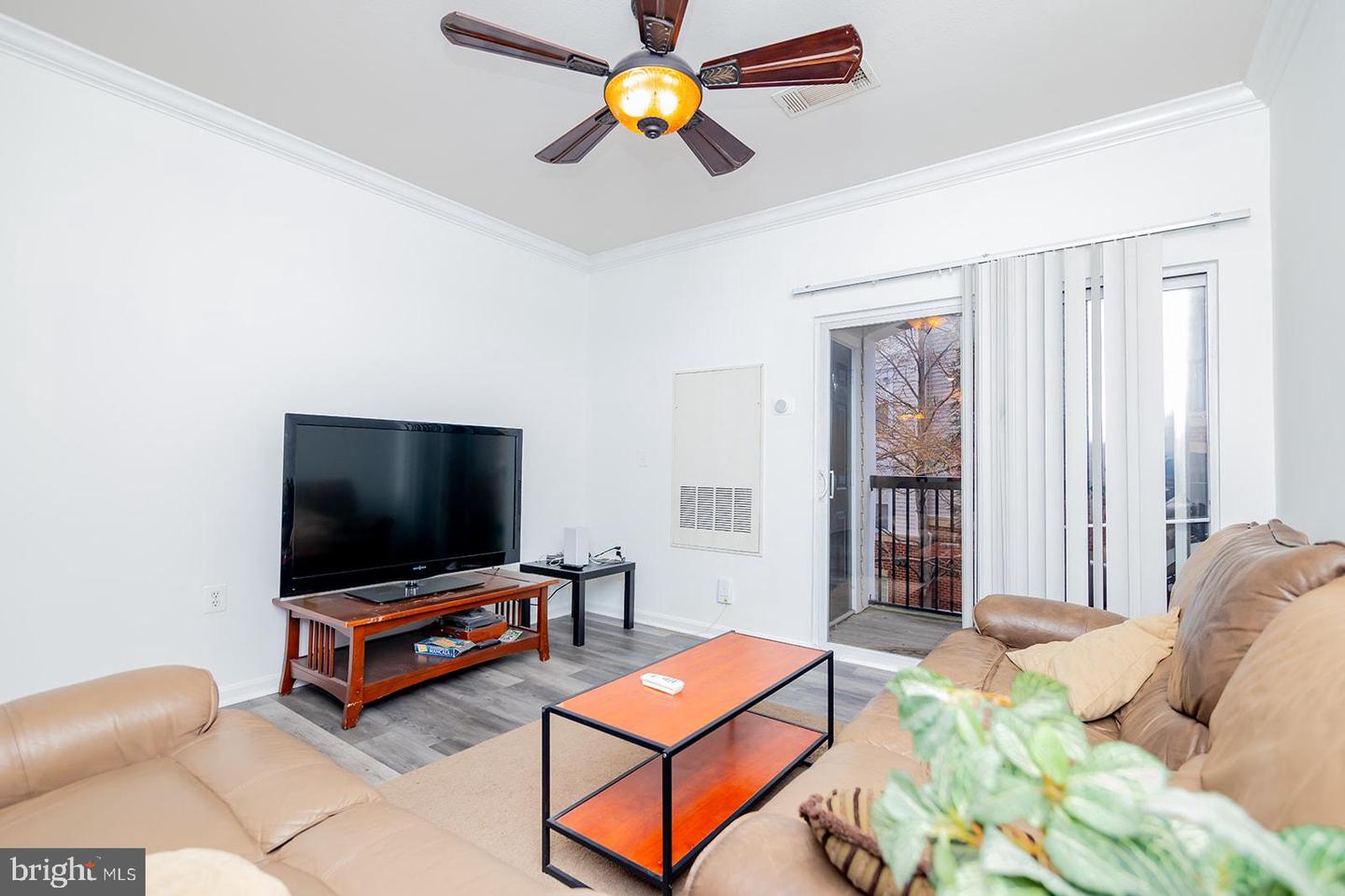 11373 ARISTOTLE DR #9-209, FAIRFAX, Virginia 22030, 3 Bedrooms Bedrooms, ,2 BathroomsBathrooms,Residential,For sale,11373 ARISTOTLE DR #9-209,VAFX2280492 MLS # VAFX2280492