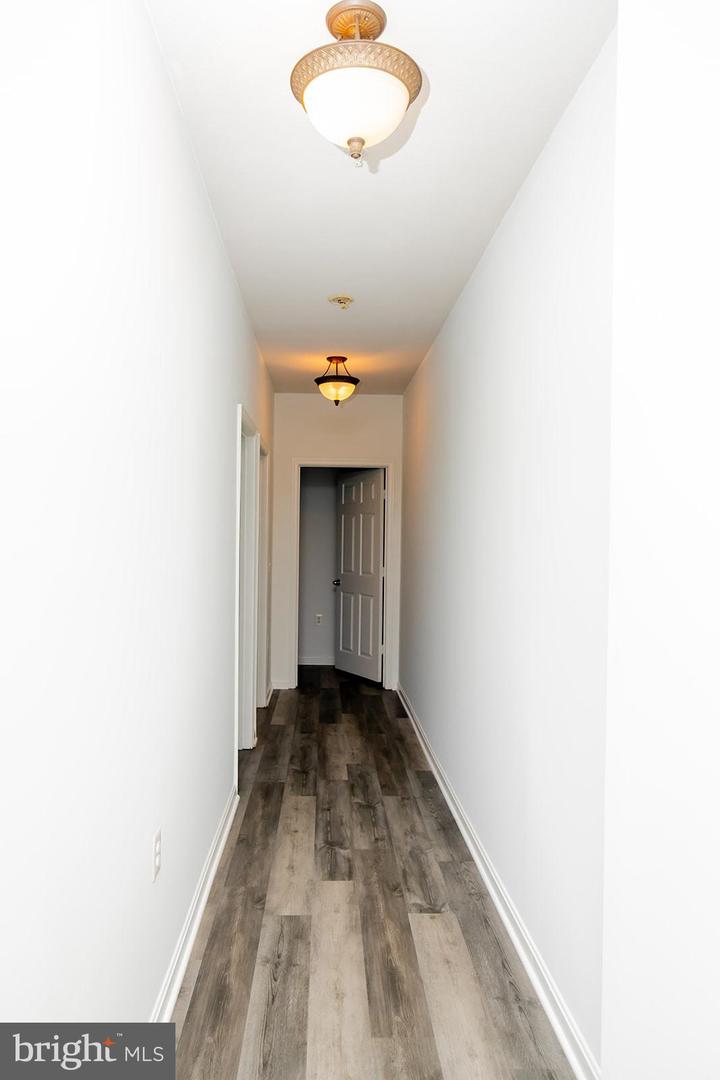 11373 ARISTOTLE DR #9-209, FAIRFAX, Virginia 22030, 3 Bedrooms Bedrooms, ,2 BathroomsBathrooms,Residential,For sale,11373 ARISTOTLE DR #9-209,VAFX2280492 MLS # VAFX2280492