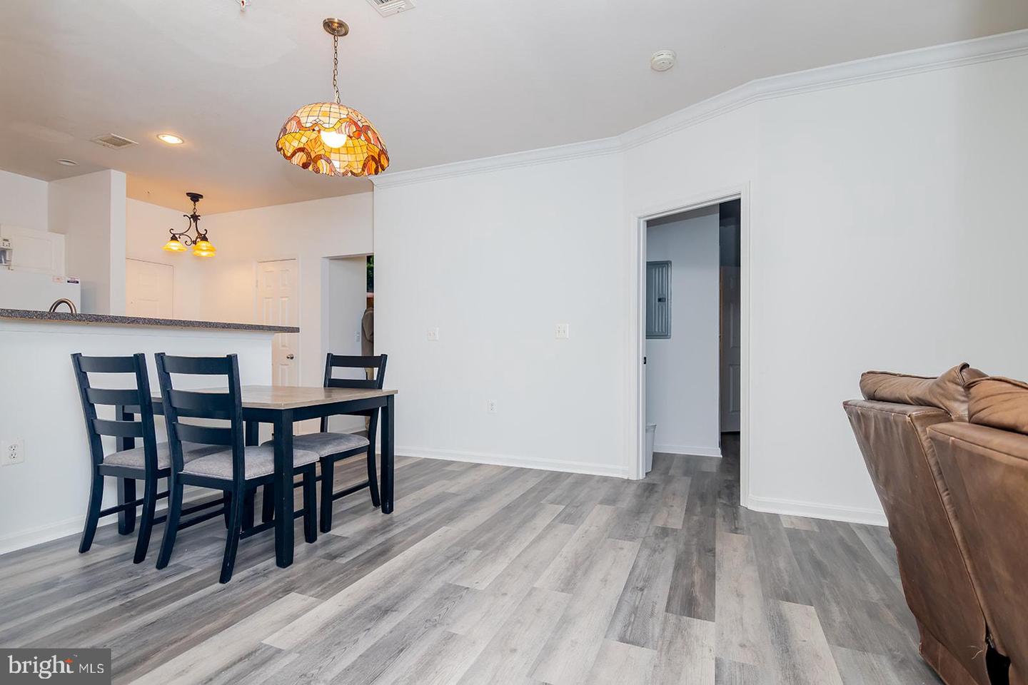 11373 ARISTOTLE DR #9-209, FAIRFAX, Virginia 22030, 3 Bedrooms Bedrooms, ,2 BathroomsBathrooms,Residential,For sale,11373 ARISTOTLE DR #9-209,VAFX2280492 MLS # VAFX2280492