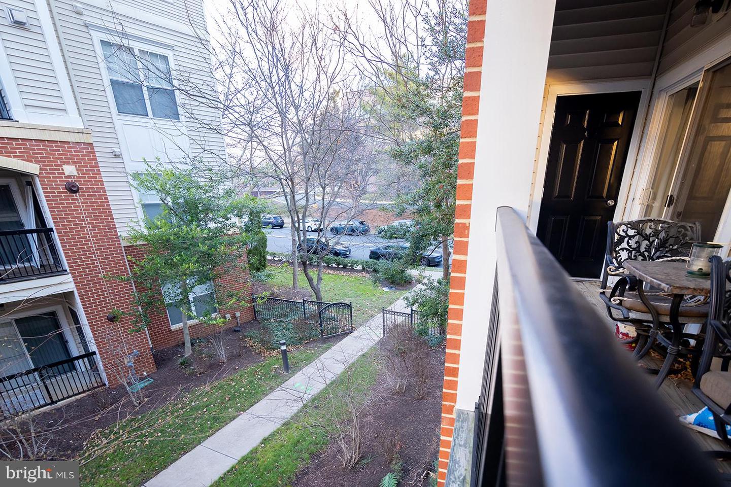 11373 ARISTOTLE DR #9-209, FAIRFAX, Virginia 22030, 3 Bedrooms Bedrooms, ,2 BathroomsBathrooms,Residential,For sale,11373 ARISTOTLE DR #9-209,VAFX2280492 MLS # VAFX2280492