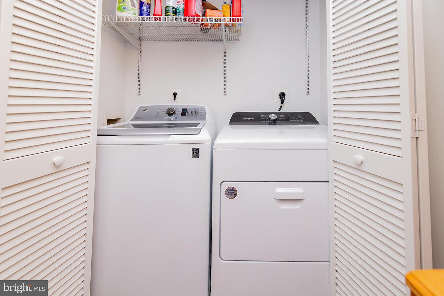 11373 ARISTOTLE DR #9-209, FAIRFAX, Virginia 22030, 3 Bedrooms Bedrooms, ,2 BathroomsBathrooms,Residential,For sale,11373 ARISTOTLE DR #9-209,VAFX2280492 MLS # VAFX2280492