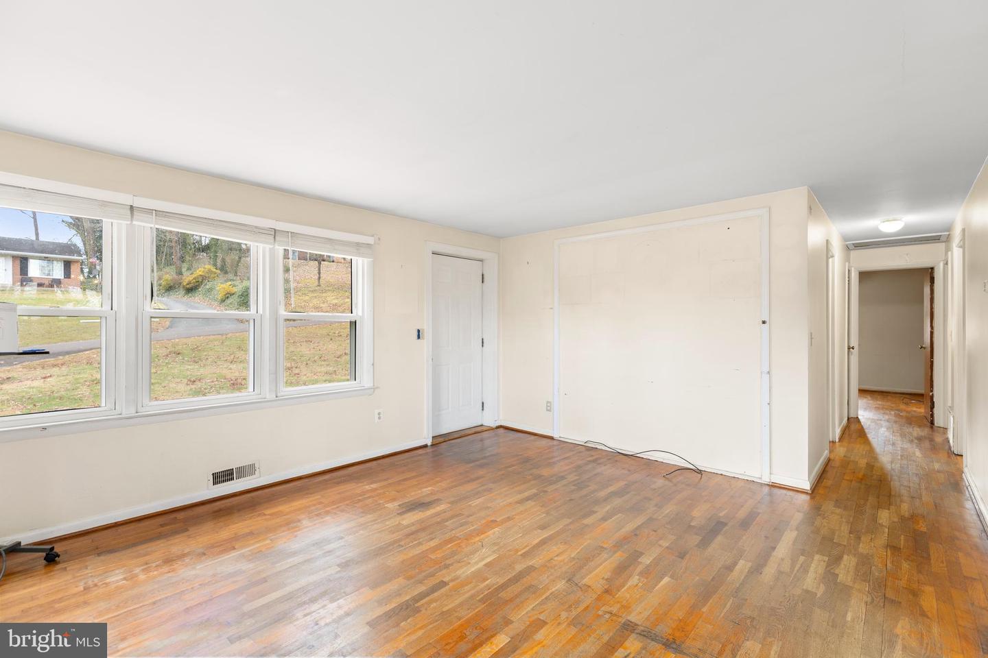 18318 FOX MOUNTAIN LN, CULPEPER, Virginia 22701, 3 Bedrooms Bedrooms, ,1 BathroomBathrooms,Residential,For sale,18318 FOX MOUNTAIN LN,VACU2012156 MLS # VACU2012156