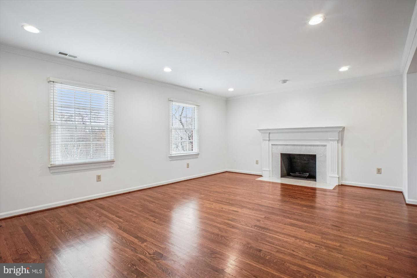 4500 35TH RD N, ARLINGTON, Virginia 22207, 4 Bedrooms Bedrooms, ,3 BathroomsBathrooms,Residential,For sale,4500 35TH RD N,VAAR2066478 MLS # VAAR2066478 4500 35TH RD N, ARLINGTON, Virginia 22207, 4 Bedrooms Bedrooms, ,3 BathroomsBathrooms,Residential,For sale,4500 35TH RD N,VAAR2066478 MLS # VAAR2066478