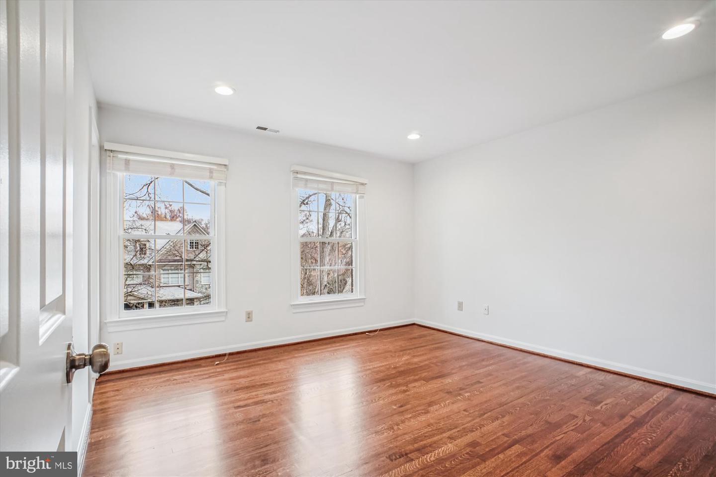 4500 35TH RD N, ARLINGTON, Virginia 22207, 4 Bedrooms Bedrooms, ,3 BathroomsBathrooms,Residential,For sale,4500 35TH RD N,VAAR2066478 MLS # VAAR2066478 4500 35TH RD N, ARLINGTON, Virginia 22207, 4 Bedrooms Bedrooms, ,3 BathroomsBathrooms,Residential,For sale,4500 35TH RD N,VAAR2066478 MLS # VAAR2066478