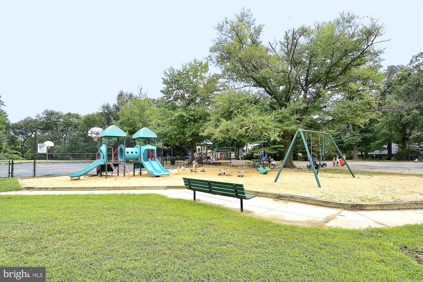 4500 35TH RD N, ARLINGTON, Virginia 22207, 4 Bedrooms Bedrooms, ,3 BathroomsBathrooms,Residential,For sale,4500 35TH RD N,VAAR2066478 MLS # VAAR2066478 4500 35TH RD N, ARLINGTON, Virginia 22207, 4 Bedrooms Bedrooms, ,3 BathroomsBathrooms,Residential,For sale,4500 35TH RD N,VAAR2066478 MLS # VAAR2066478