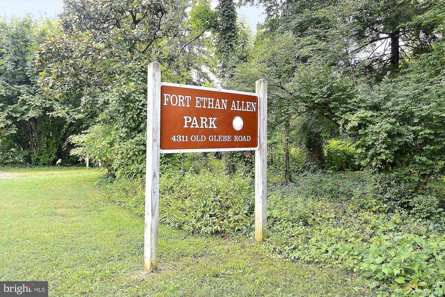 4500 35TH RD N, ARLINGTON, Virginia 22207, 4 Bedrooms Bedrooms, ,3 BathroomsBathrooms,Residential,For sale,4500 35TH RD N,VAAR2066478 MLS # VAAR2066478 4500 35TH RD N, ARLINGTON, Virginia 22207, 4 Bedrooms Bedrooms, ,3 BathroomsBathrooms,Residential,For sale,4500 35TH RD N,VAAR2066478 MLS # VAAR2066478