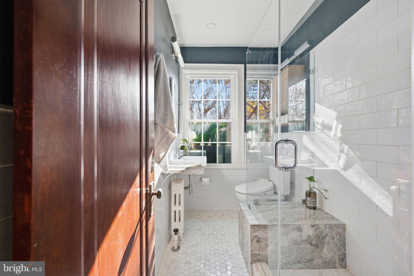 5402 CONNECTICUT AVE NW #202, WASHINGTON, District Of Columbia 20015, 1 Bedroom Bedrooms, 2 Rooms Rooms,1 BathroomBathrooms,Residential,For sale,5402 CONNECTICUT AVE NW #202,DCDC2233194 MLS # DCDC2233194 5402 CONNECTICUT AVE NW #202, WASHINGTON, District Of Columbia 20015, 1 Bedroom Bedrooms, 2 Rooms Rooms,1 BathroomBathrooms,Residential,For sale,5402 CONNECTICUT AVE NW #202,DCDC2233194 MLS # DCDC2233194