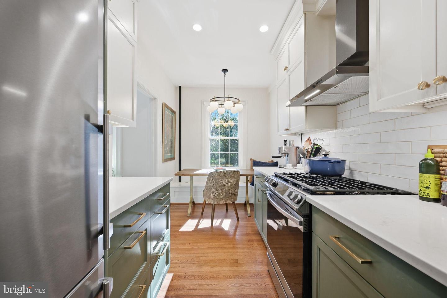 5402 CONNECTICUT AVE NW #202, WASHINGTON, District Of Columbia 20015, 1 Bedroom Bedrooms, 2 Rooms Rooms,1 BathroomBathrooms,Residential,For sale,5402 CONNECTICUT AVE NW #202,DCDC2233194 MLS # DCDC2233194 5402 CONNECTICUT AVE NW #202, WASHINGTON, District Of Columbia 20015, 1 Bedroom Bedrooms, 2 Rooms Rooms,1 BathroomBathrooms,Residential,For sale,5402 CONNECTICUT AVE NW #202,DCDC2233194 MLS # DCDC2233194