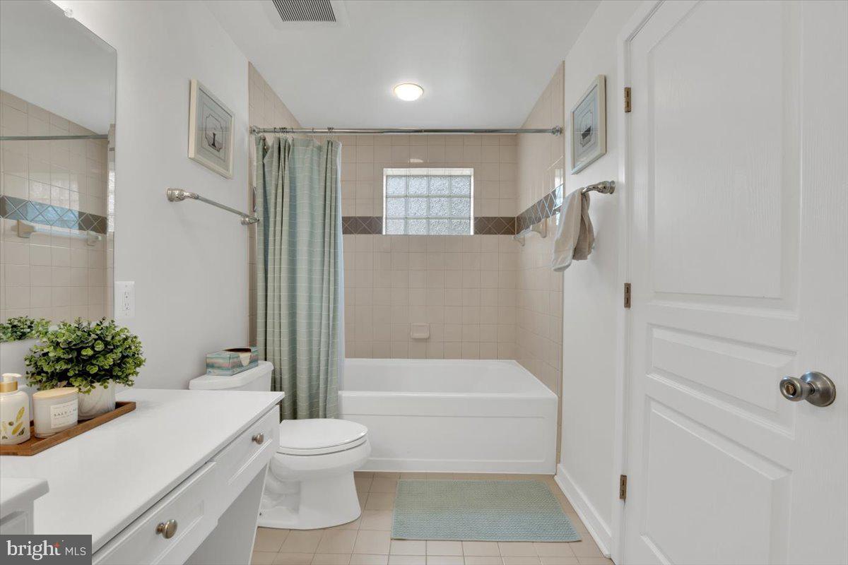 6100 LEEWOOD DR, ALEXANDRIA, Virginia 22310, 5 Bedrooms Bedrooms, ,3 BathroomsBathrooms,Residential,For sale,6100 LEEWOOD DR,VAFX2280680 MLS # VAFX2280680