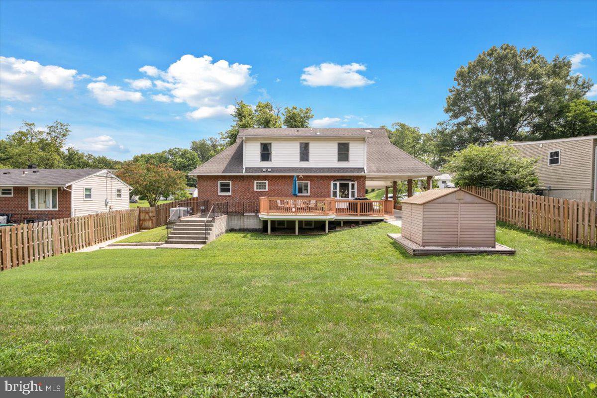 6100 LEEWOOD DR, ALEXANDRIA, Virginia 22310, 5 Bedrooms Bedrooms, ,3 BathroomsBathrooms,Residential,For sale,6100 LEEWOOD DR,VAFX2280680 MLS # VAFX2280680