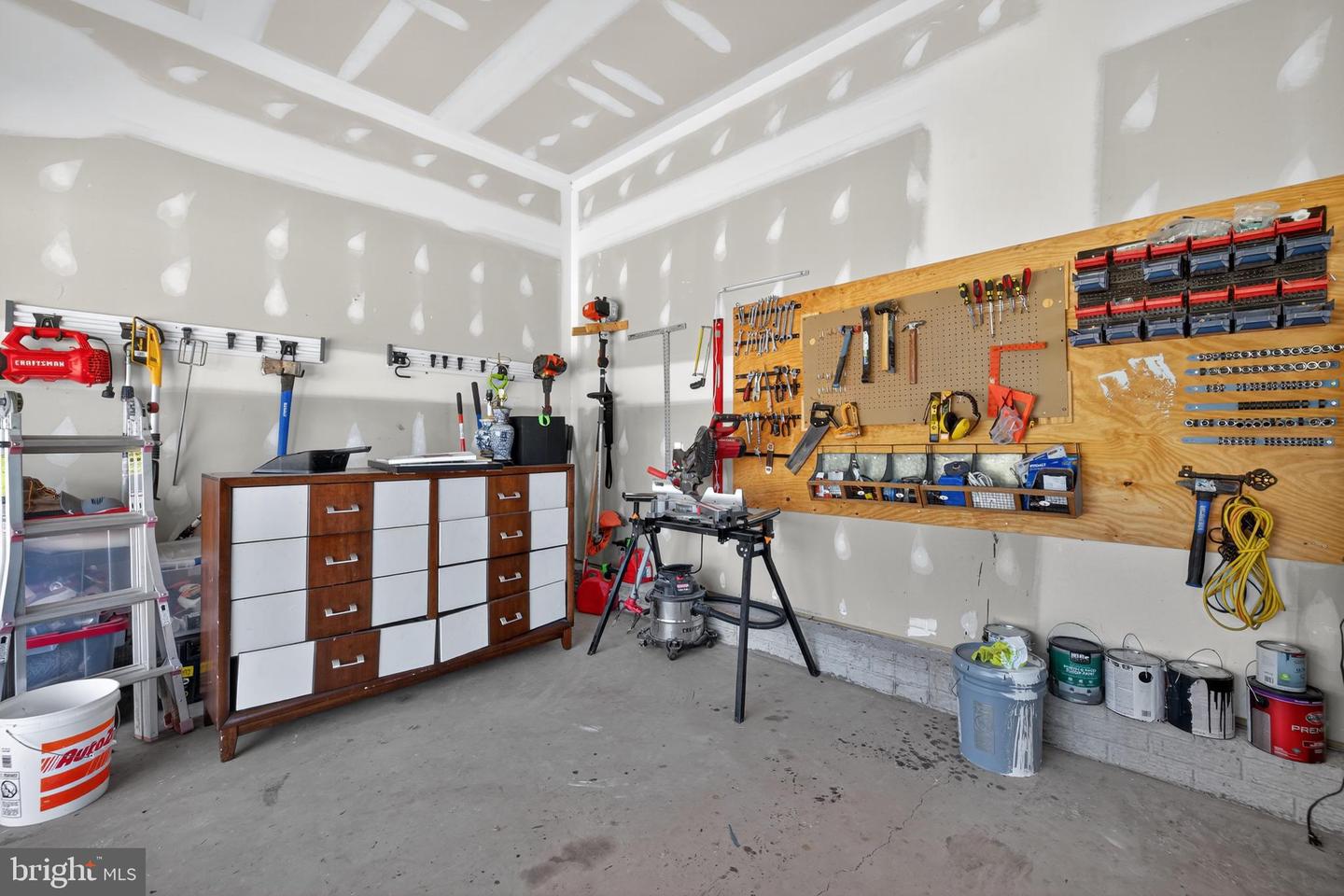 6471 SILK RD, JEFFERSONTON, Virginia 22724, 4 Bedrooms Bedrooms, 12 Rooms Rooms,3 BathroomsBathrooms,Residential,For sale,6471 SILK RD,VACU2012162 MLS # VACU2012162 6471 SILK RD, JEFFERSONTON, Virginia 22724, 4 Bedrooms Bedrooms, 12 Rooms Rooms,3 BathroomsBathrooms,Residential,For sale,6471 SILK RD,VACU2012162 MLS # VACU2012162