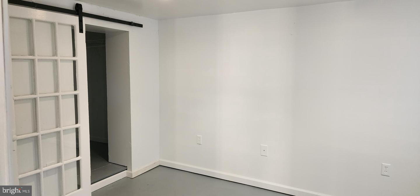 1064 STRASBURG RD, FRONT ROYAL, Virginia 22630, 4 Bedrooms Bedrooms, ,2 BathroomsBathrooms,Residential,For sale,1064 STRASBURG RD,VAWR2012864 MLS # VAWR2012864