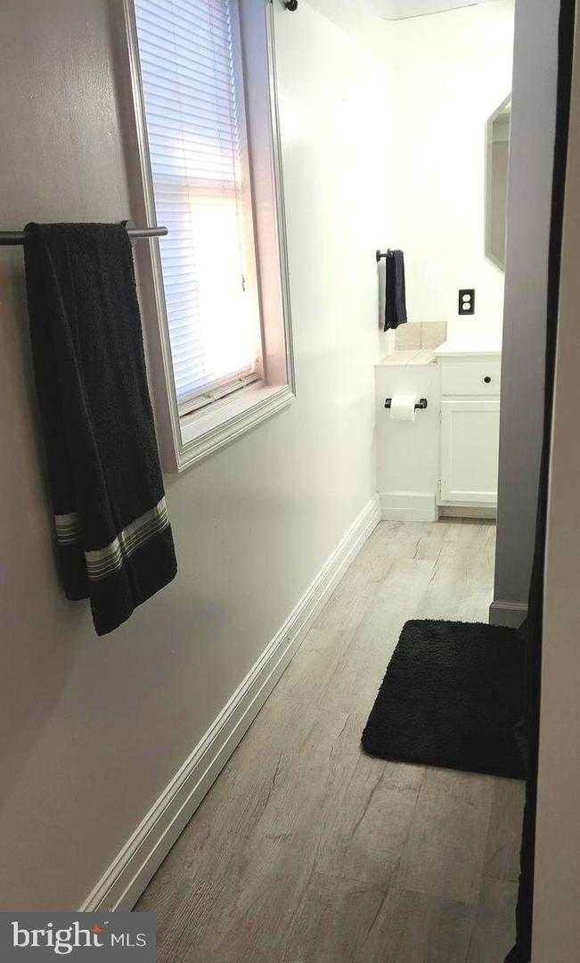 1064 STRASBURG RD, FRONT ROYAL, Virginia 22630, 4 Bedrooms Bedrooms, ,2 BathroomsBathrooms,Residential,For sale,1064 STRASBURG RD,VAWR2012864 MLS # VAWR2012864