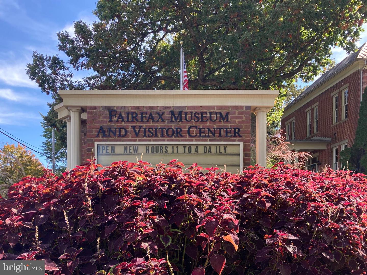 11123 BYRD DR, FAIRFAX, Virginia 22030, 5 Bedrooms Bedrooms, ,3 BathroomsBathrooms,Residential,For sale,11123 BYRD DR,VAFX2280750 MLS # VAFX2280750