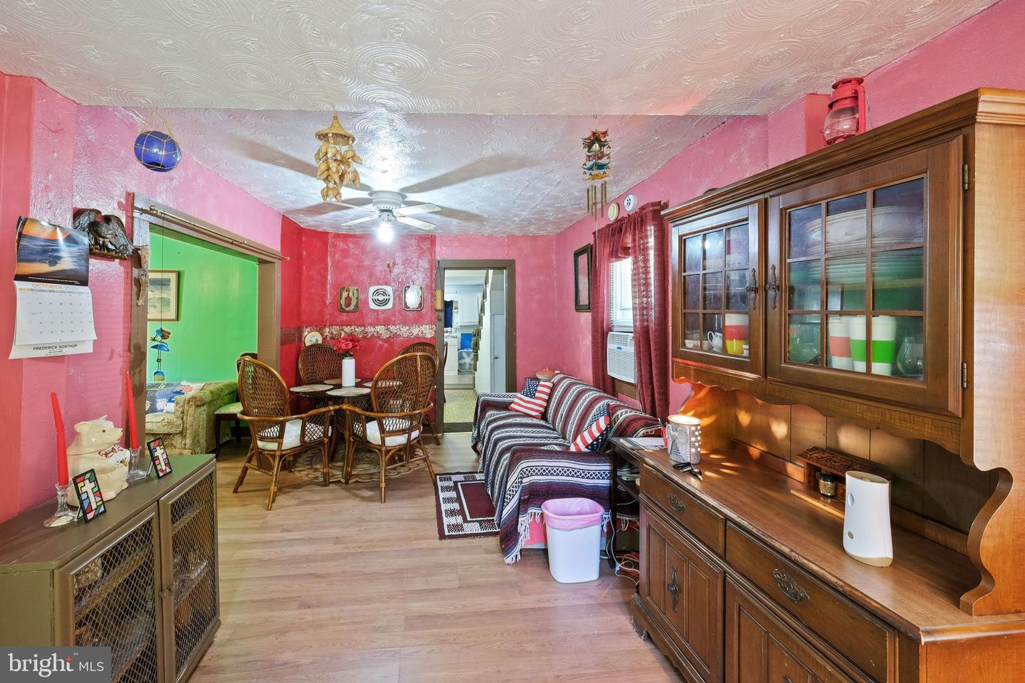 2097 COLES POINT RD, HAGUE, Virginia 22469, 3 Bedrooms Bedrooms, 5 Rooms Rooms,1 BathroomBathrooms,Residential,For sale,2097 COLES POINT RD,VAWE2010180 MLS # VAWE2010180