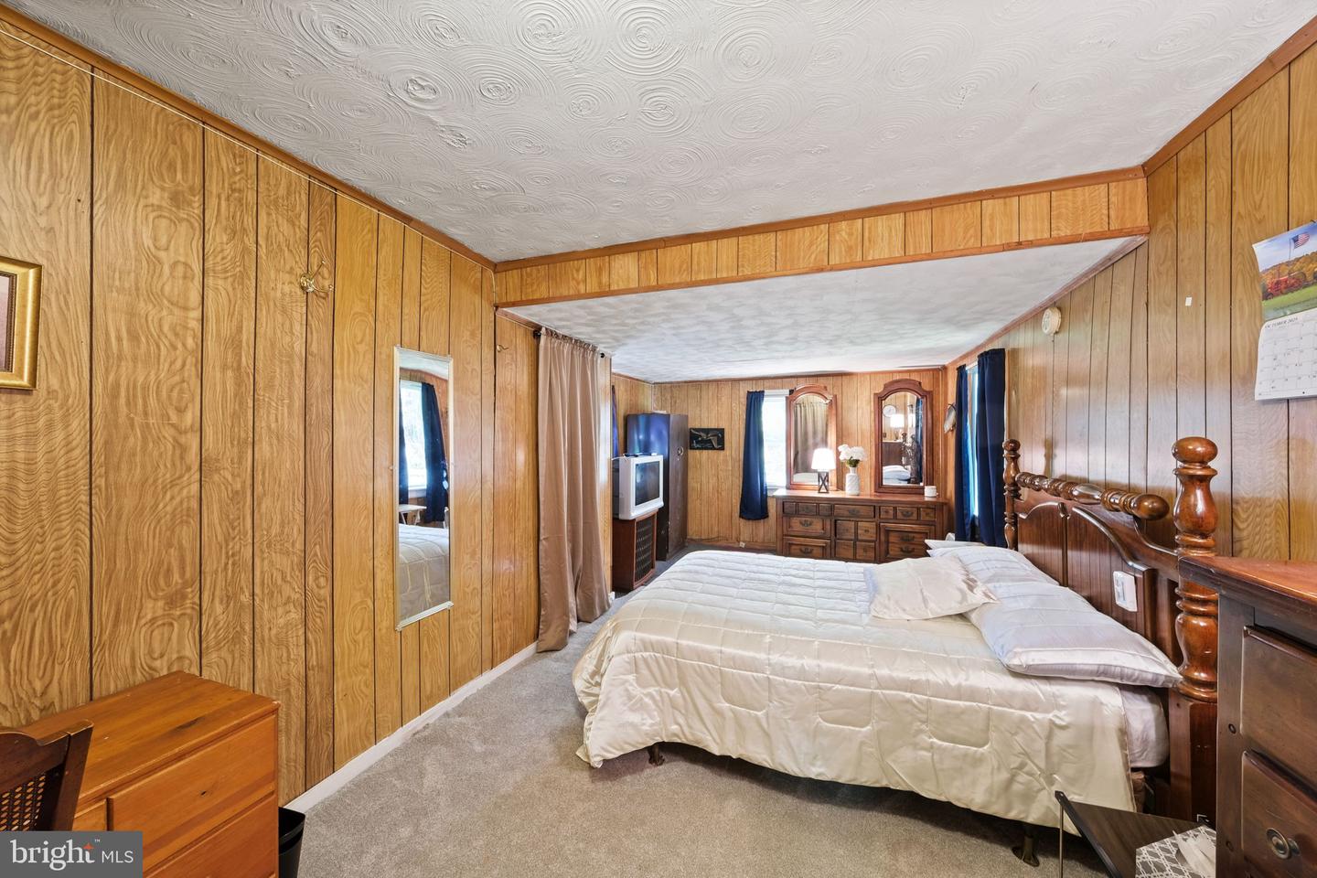 2097 COLES POINT RD, HAGUE, Virginia 22469, 3 Bedrooms Bedrooms, 5 Rooms Rooms,1 BathroomBathrooms,Residential,For sale,2097 COLES POINT RD,VAWE2010180 MLS # VAWE2010180