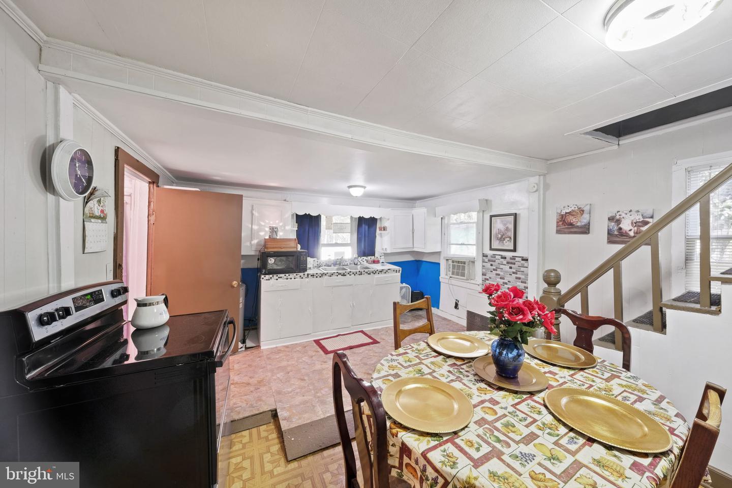 2097 COLES POINT RD, HAGUE, Virginia 22469, 3 Bedrooms Bedrooms, 5 Rooms Rooms,1 BathroomBathrooms,Residential,For sale,2097 COLES POINT RD,VAWE2010180 MLS # VAWE2010180