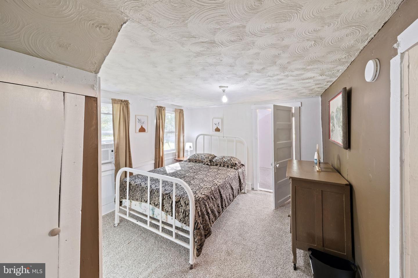 2097 COLES POINT RD, HAGUE, Virginia 22469, 3 Bedrooms Bedrooms, 5 Rooms Rooms,1 BathroomBathrooms,Residential,For sale,2097 COLES POINT RD,VAWE2010180 MLS # VAWE2010180