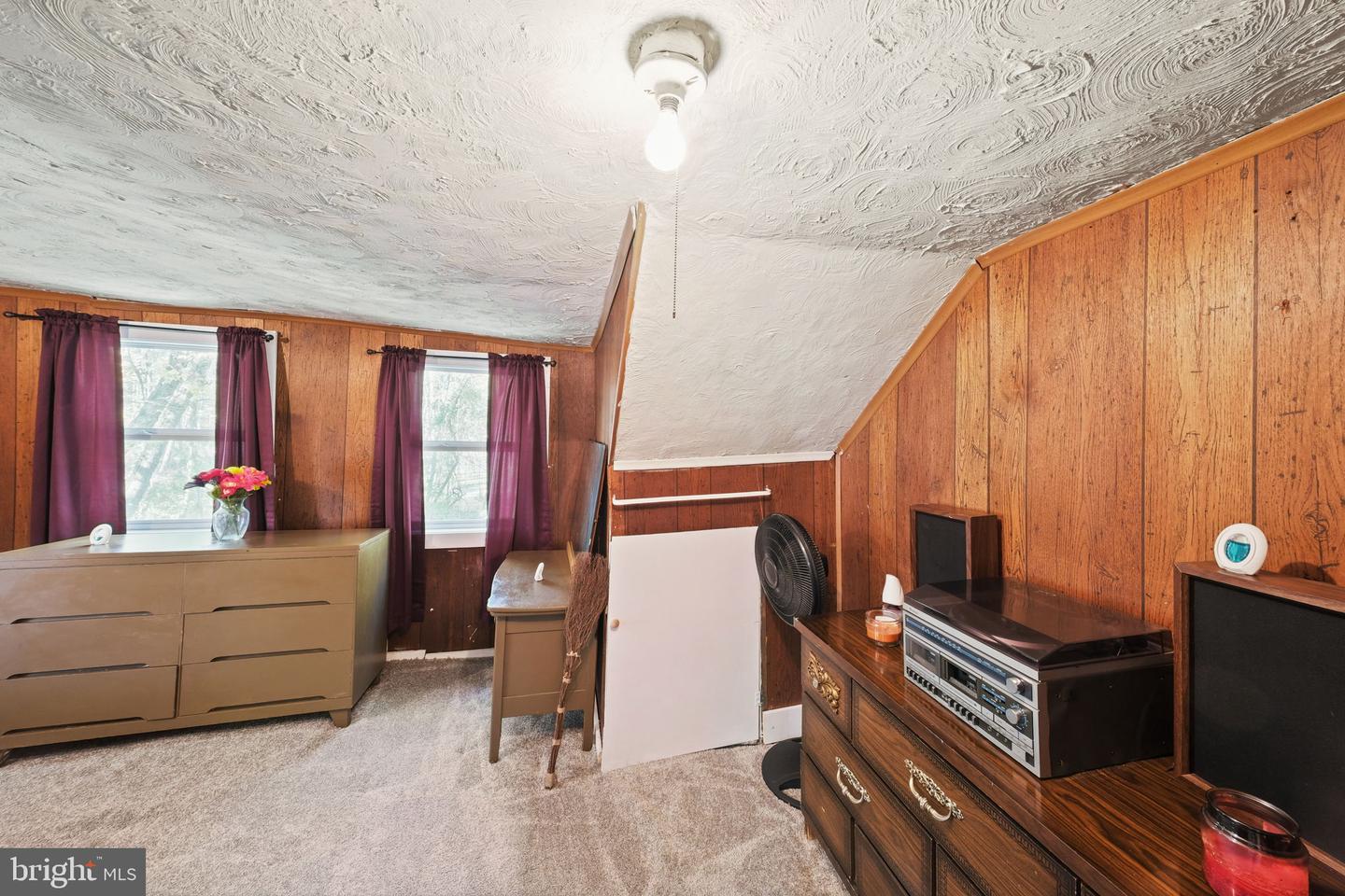 2097 COLES POINT RD, HAGUE, Virginia 22469, 3 Bedrooms Bedrooms, 5 Rooms Rooms,1 BathroomBathrooms,Residential,For sale,2097 COLES POINT RD,VAWE2010180 MLS # VAWE2010180