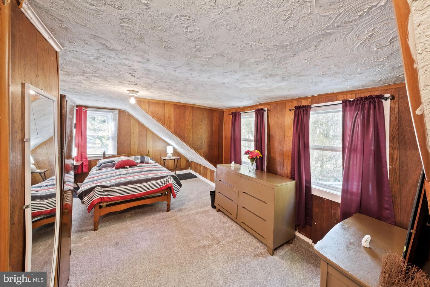 2097 COLES POINT RD, HAGUE, Virginia 22469, 3 Bedrooms Bedrooms, 5 Rooms Rooms,1 BathroomBathrooms,Residential,For sale,2097 COLES POINT RD,VAWE2010180 MLS # VAWE2010180