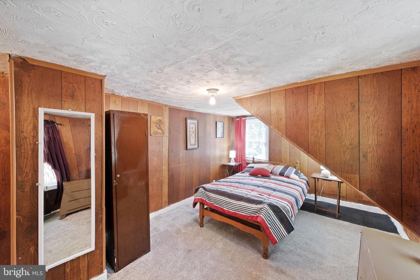 2097 COLES POINT RD, HAGUE, Virginia 22469, 3 Bedrooms Bedrooms, 5 Rooms Rooms,1 BathroomBathrooms,Residential,For sale,2097 COLES POINT RD,VAWE2010180 MLS # VAWE2010180